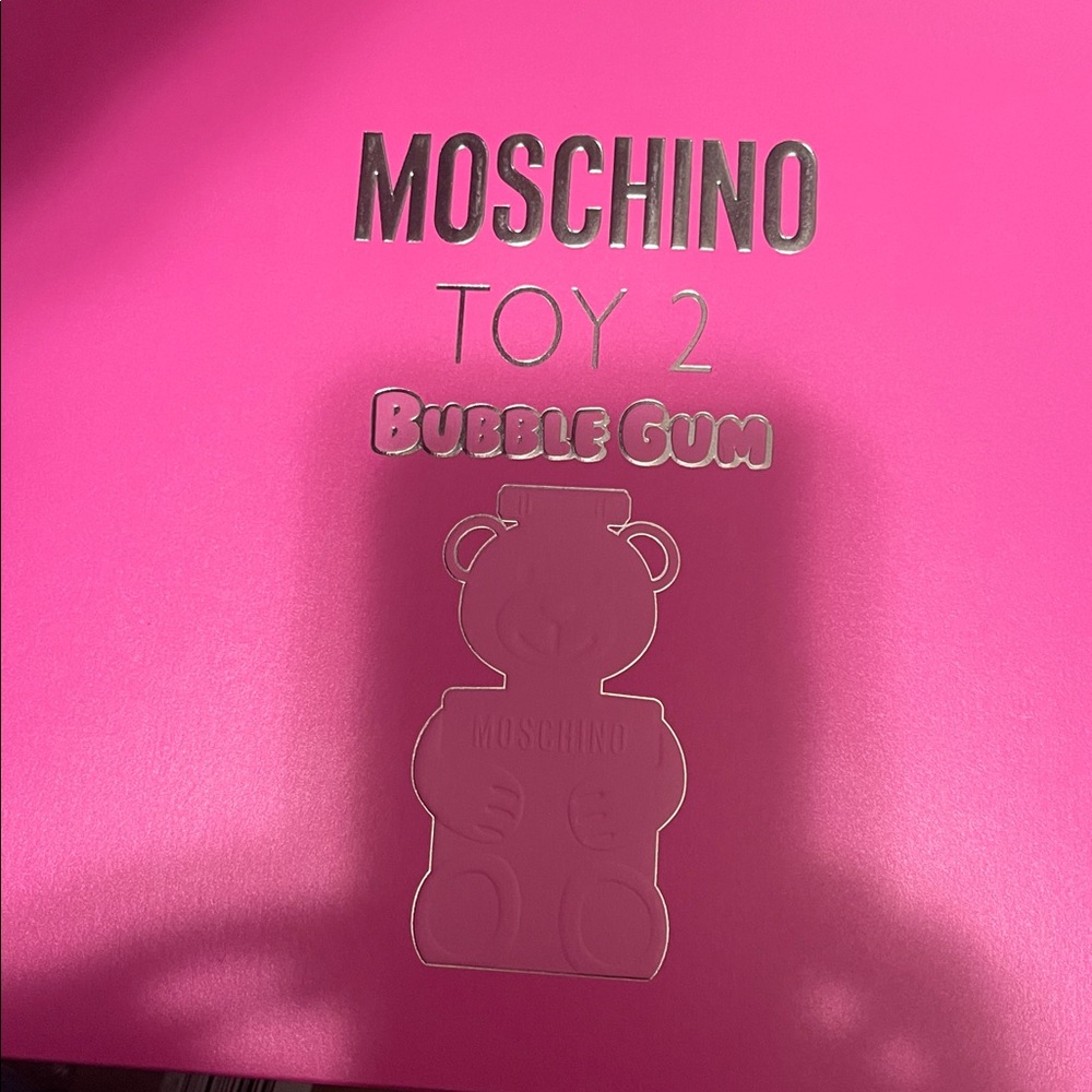 Moschino Toy 2 Bubble Gum gift set!